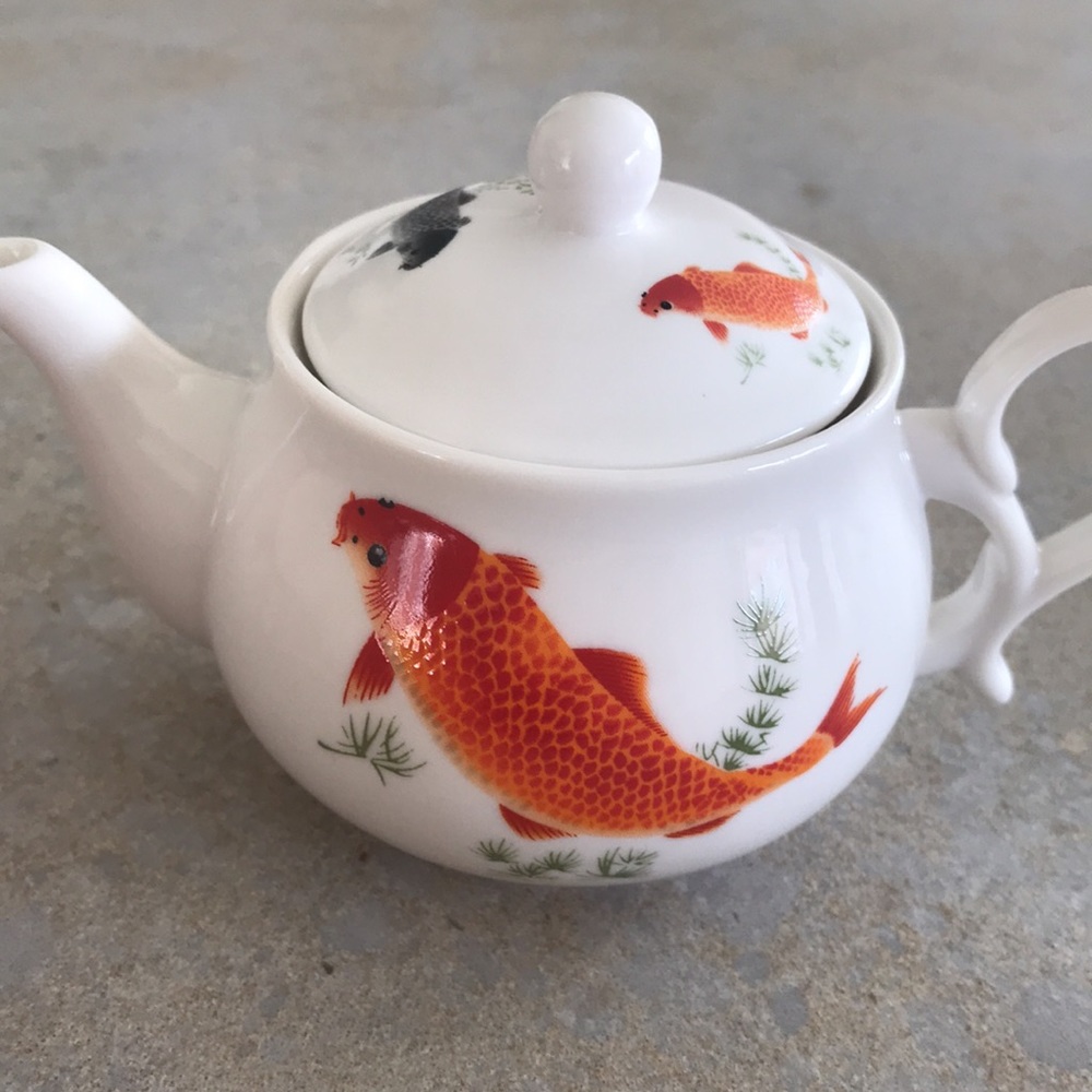 Chinese Koi Fish Tea Set - Picture 6 of 8